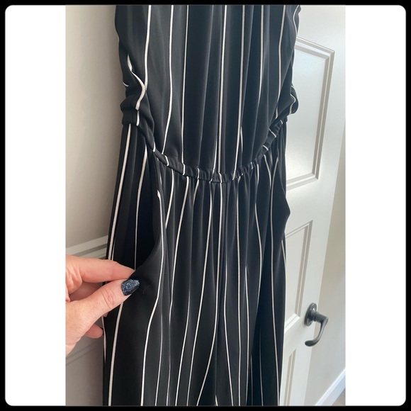 Lauren by Ralph Lauren pinstripe jumpsuit. - Picture 3 of 3